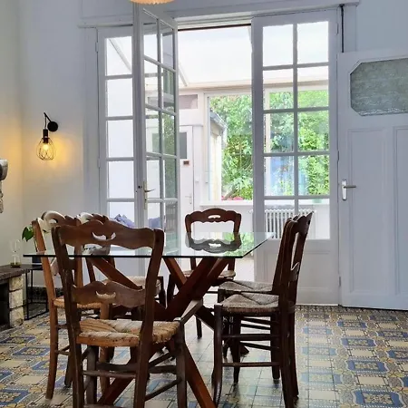 アパート Avec Jardin, Animaux Acceptes - Fr-1-510-178 *